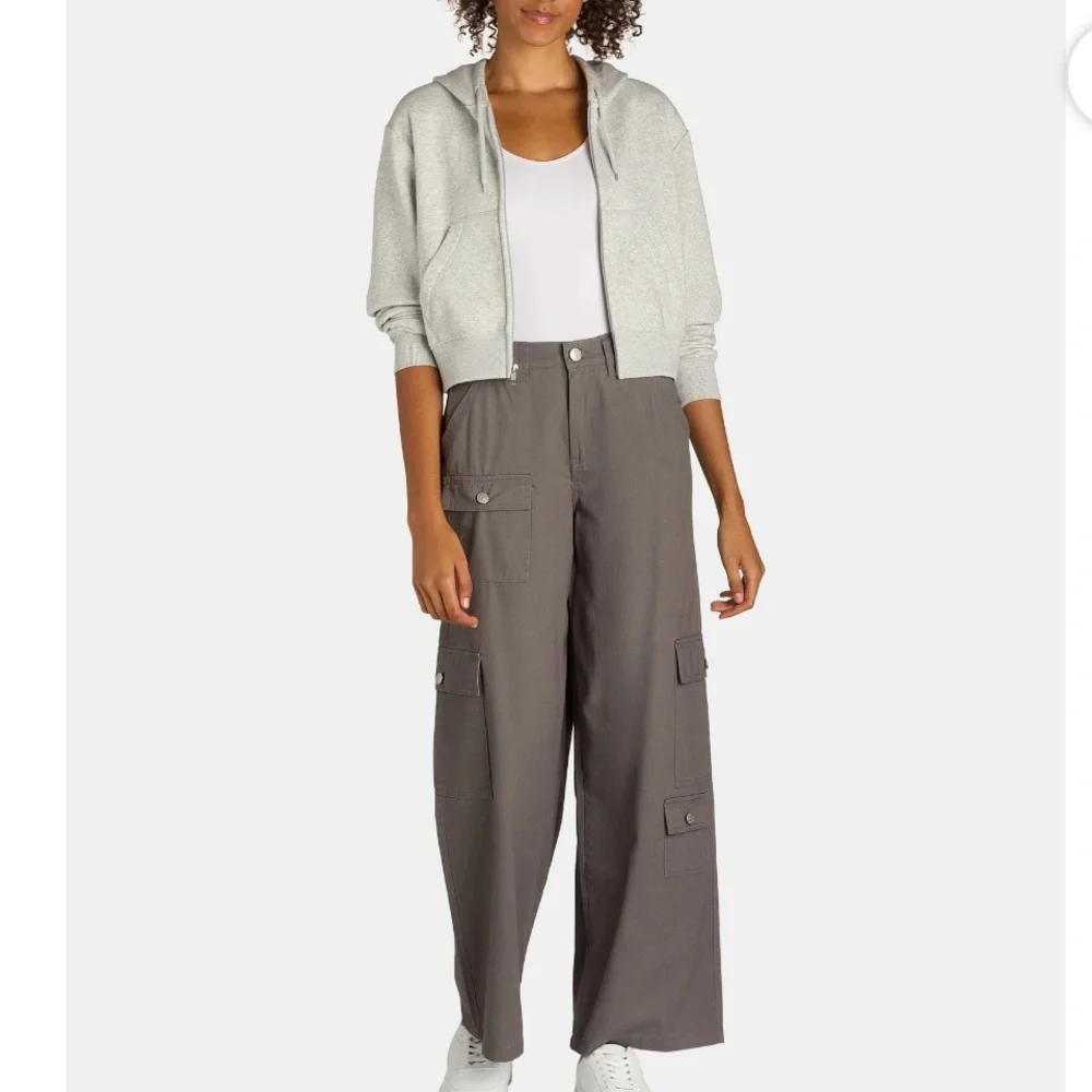 Madden NYC Women's Loose Fit Cargo Pants - Castle Rock Gray - Picture 2 of 6